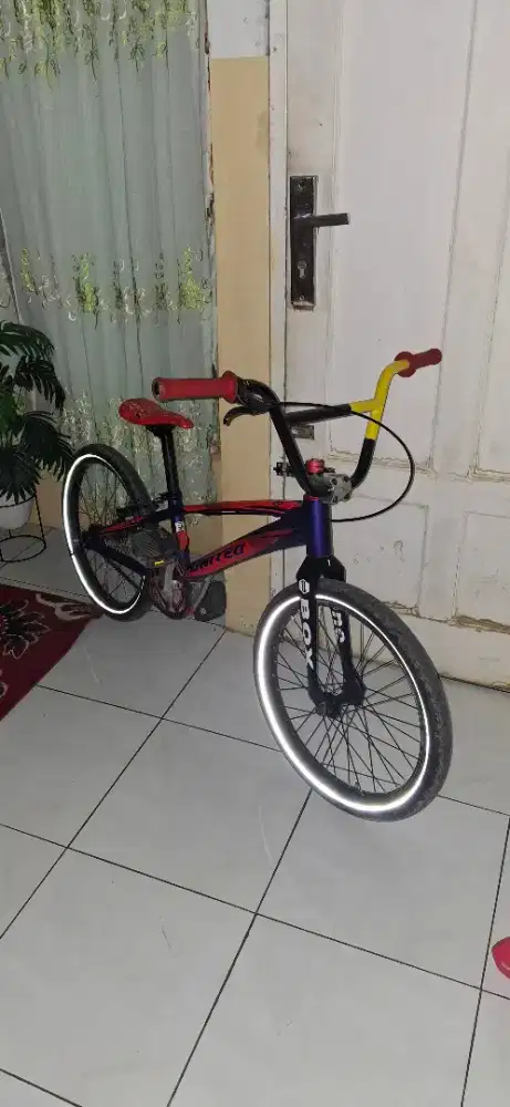 Jual ni sepeda united jumper fullset full modif