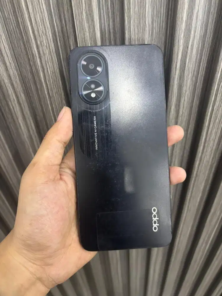 Oppo a18 4/128 secon