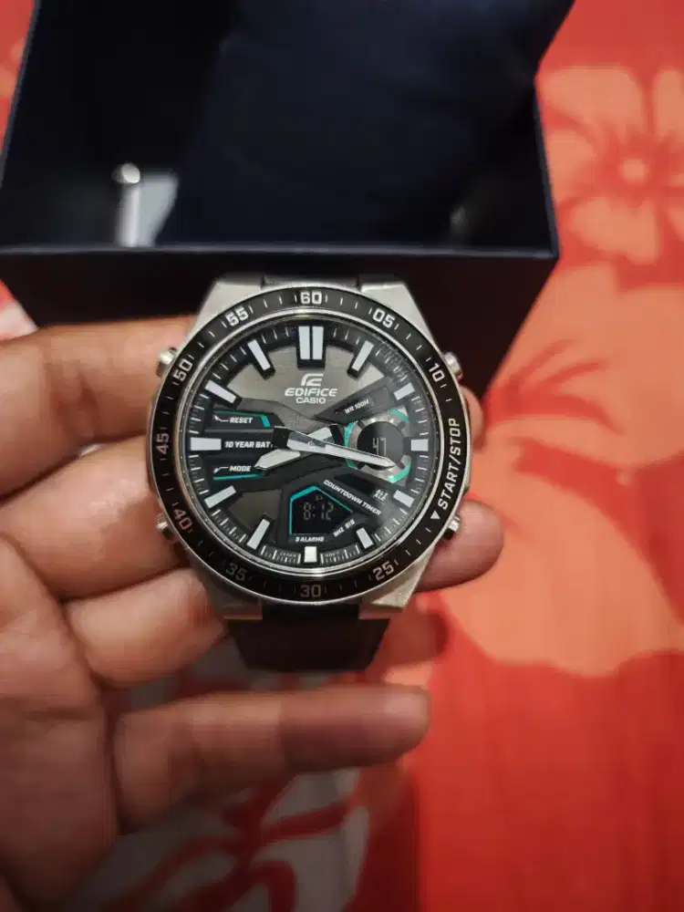 Casio Edifice EFV-C110L