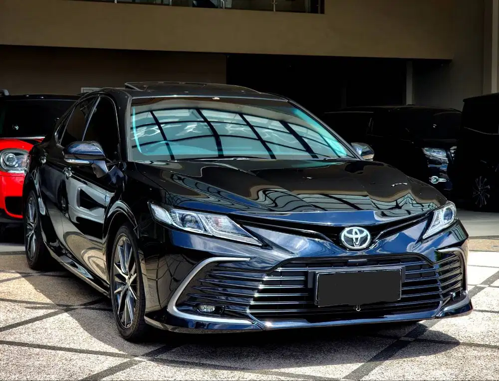 TOYOTA CAMRY NEW MODEL FACELIFT 2.5 V SUNROOF FULL SPEC PK 2022 BLACK
