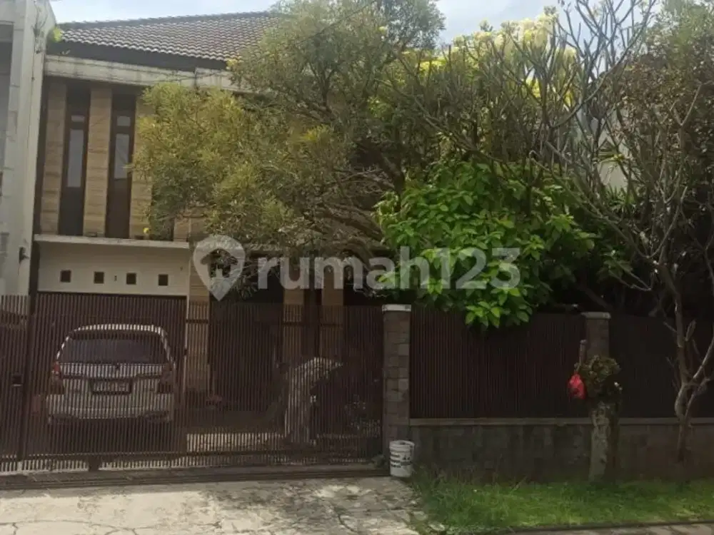 Dijual Rumah Nyaman 2 Lantai, Lingkungan Tenang - Mekarwangi