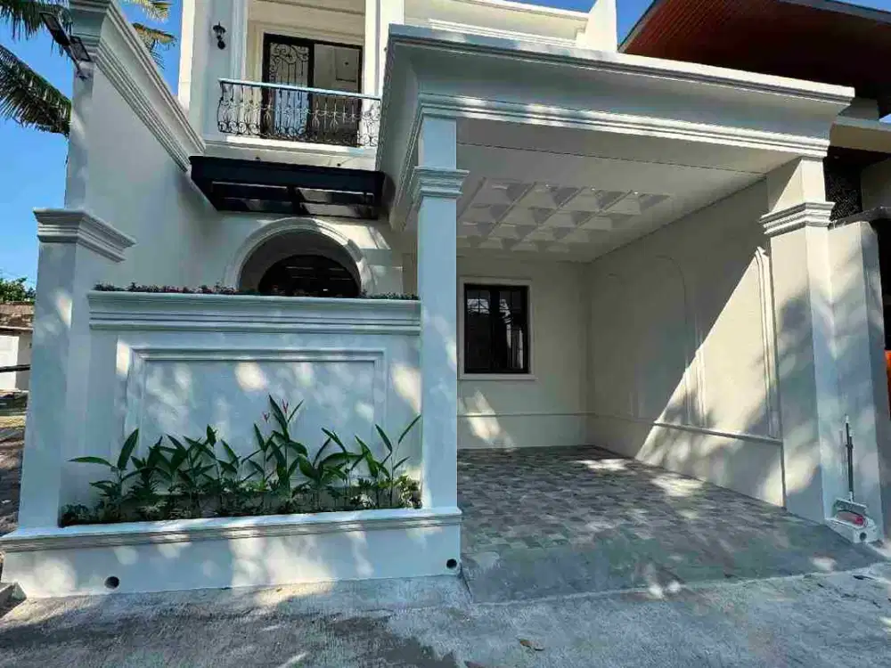 Rumah Baru Klasik Modern Utara Jogja Bay