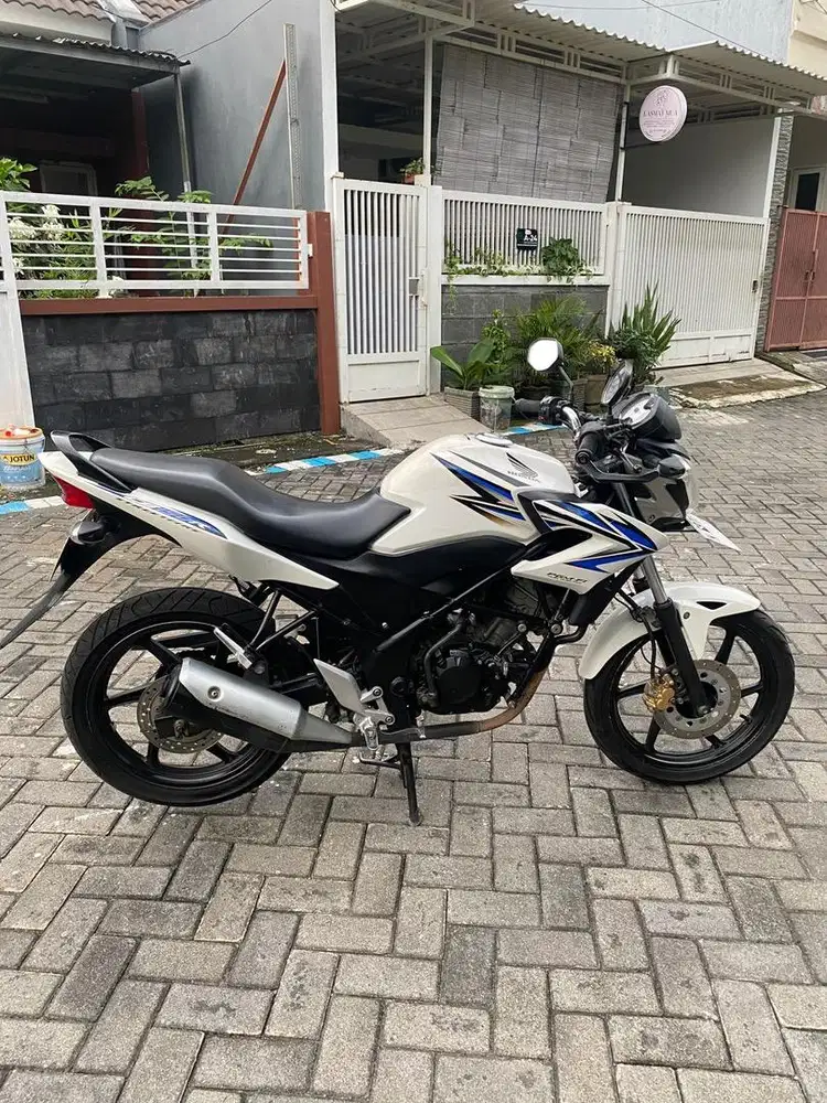 honda cb150r bekas waru sidoarjo