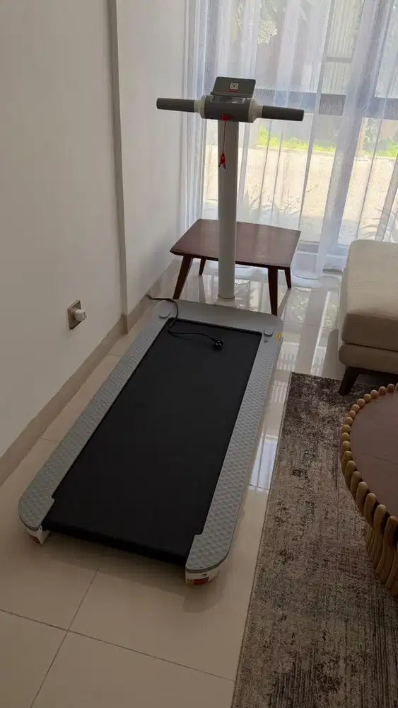 ALAT TREADMILL YESOUL LIKE NEW