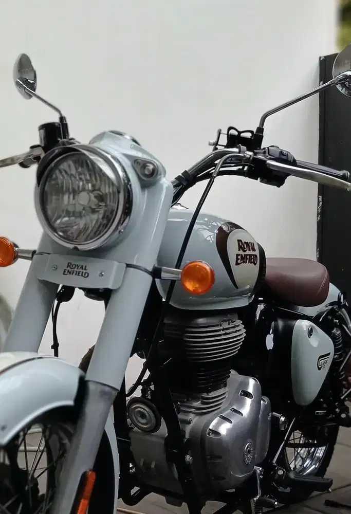 Royal Enfield  All New Reborn 350 Classic 2023