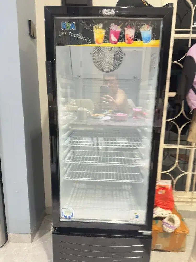 Showcase Chiller RSA Kulkas Minuman