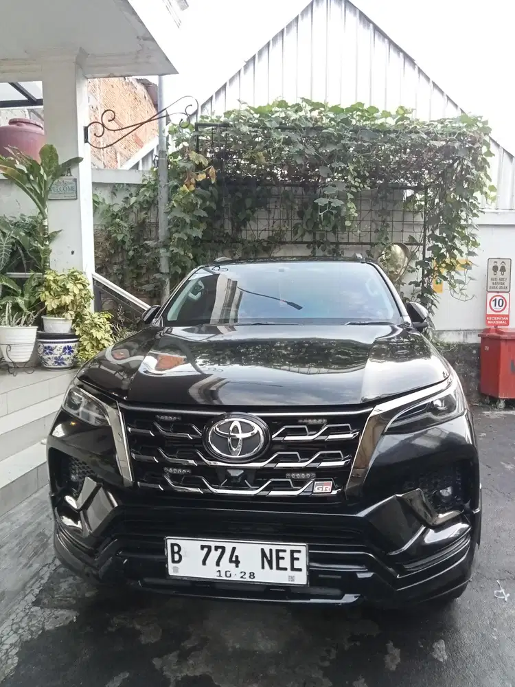 Toyota Fortuner 2023 Diesel