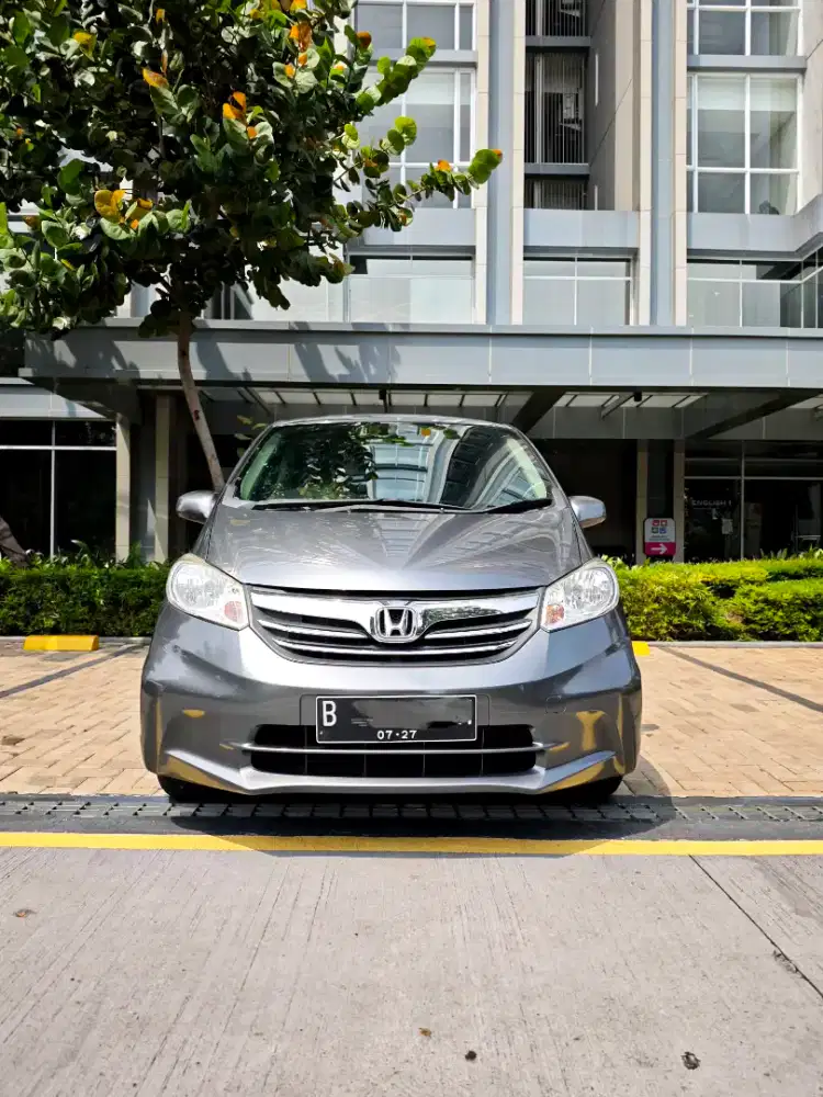Honda Freed SD 2012 Istimewa
