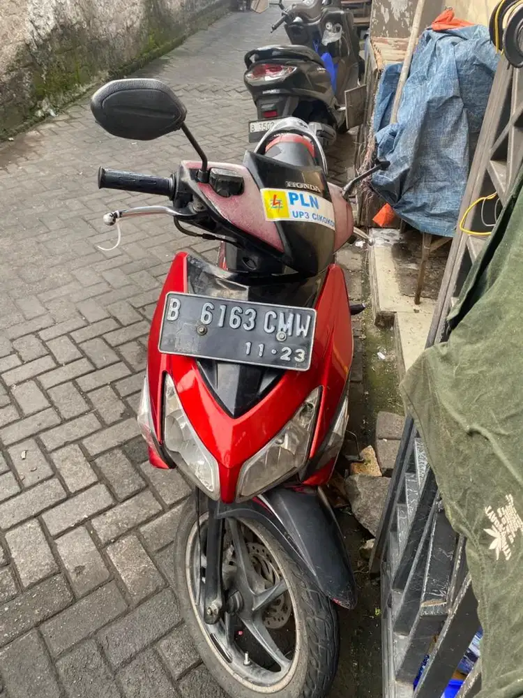 Jual motor vario karbu second