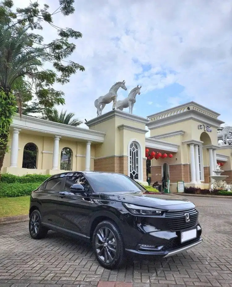 HRV SE 2022 Panoramic  B ganjil DKI Km 37rb Rec Honda Pjk Des 2026