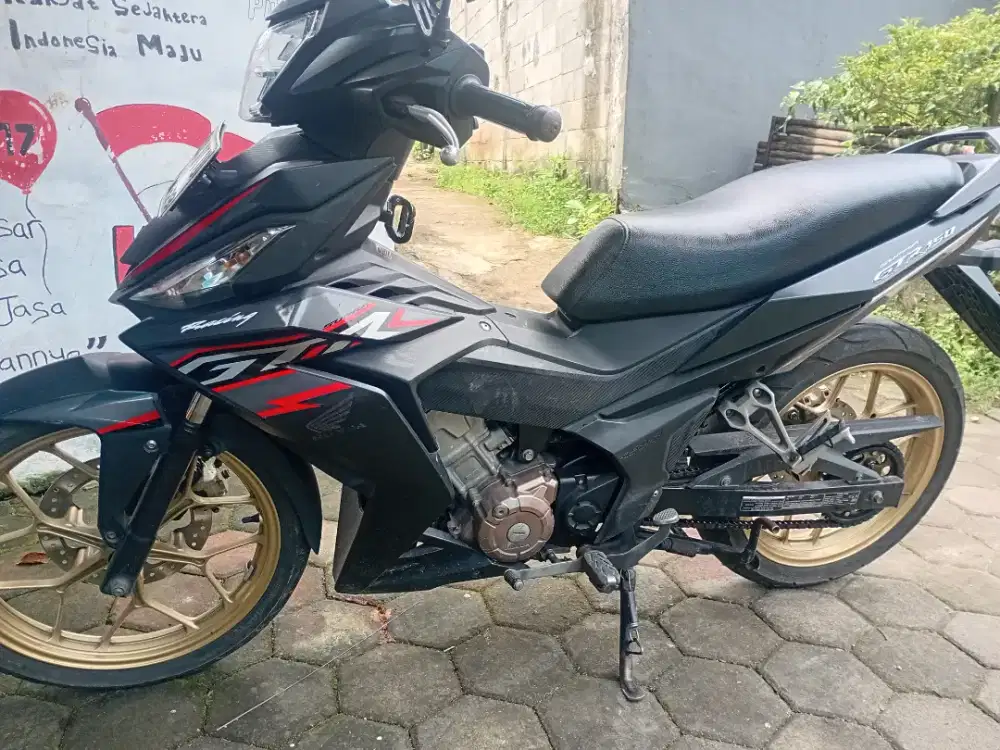 Di jual Supra gtr 2018