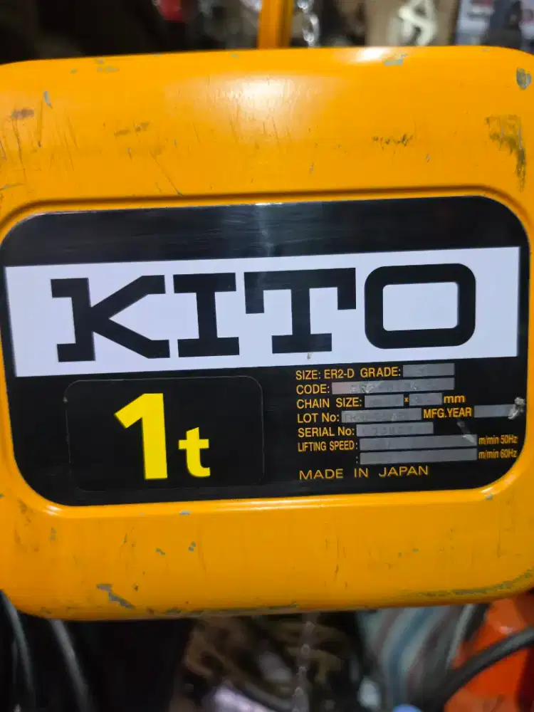 Chain hoist KITO 1ton