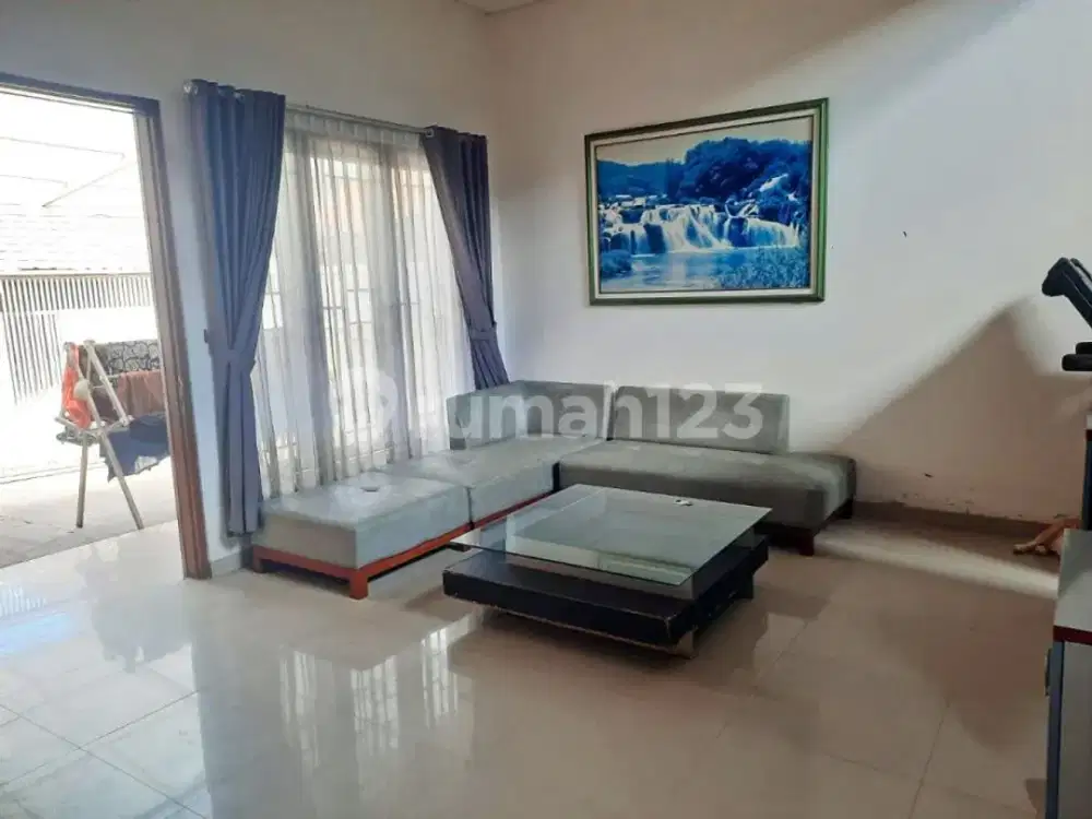 Jual Cepat Rumah Bagus Tengah Kota(Nego),Sayap Bkr Kota Bandung