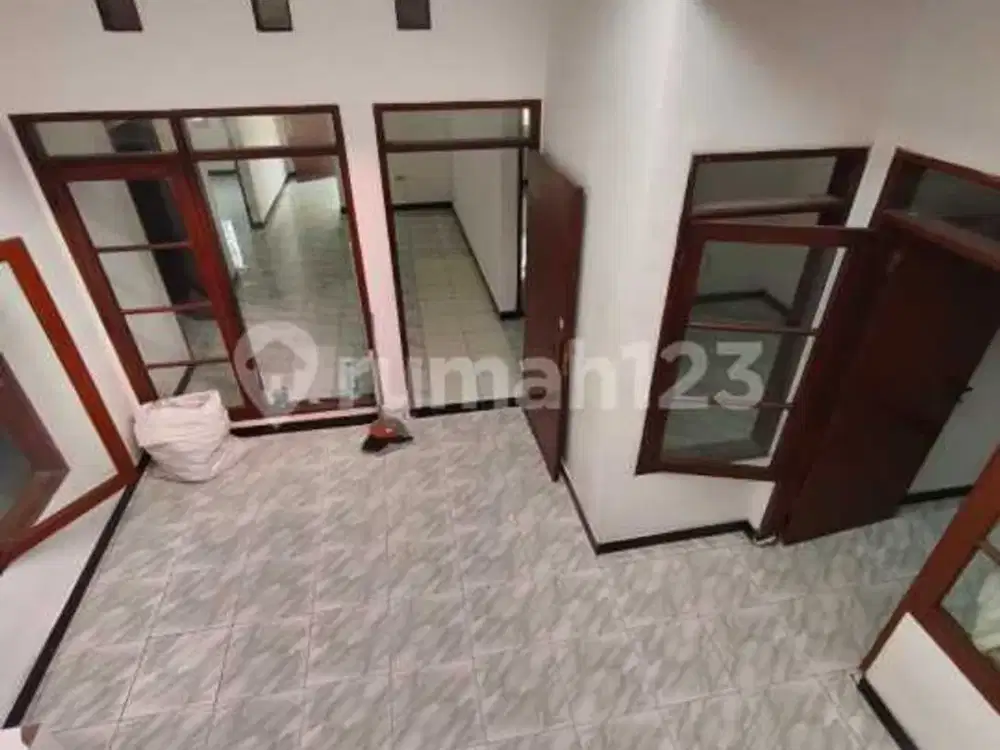 Rumah 1 Lantai Tki 3, Lebar 9 Meter Siap Huni Bandung