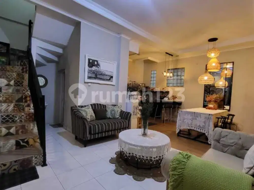 Rumah Design Villa 2 Lantai Siap Huni di Tki 3 Bandung