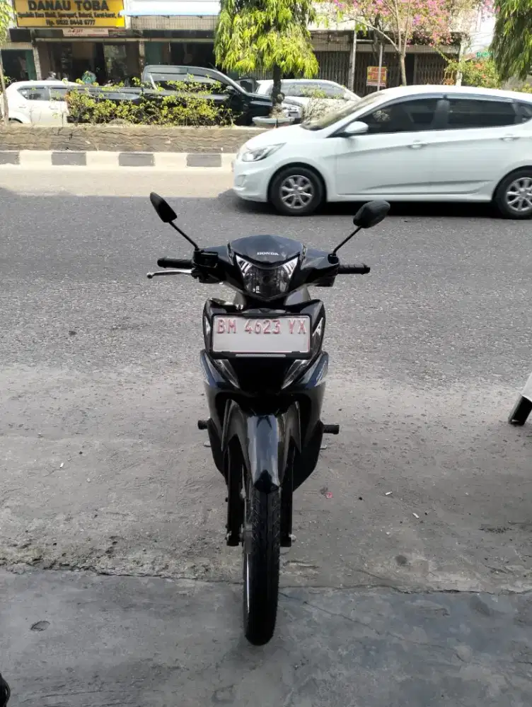 Dijual cepat Honda Revo fit tahun 2025