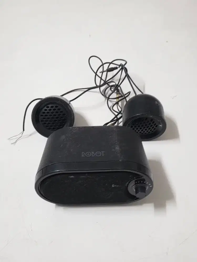 Speaker Tweater Komputer merk Robot Jadul