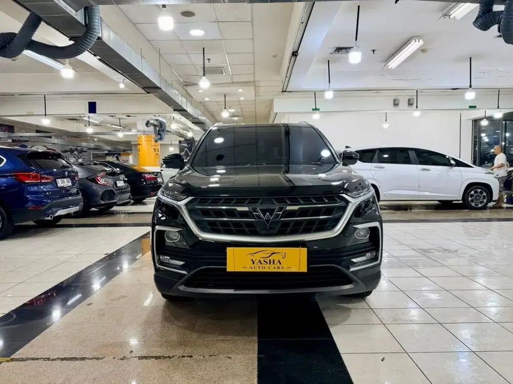 Wuling Almaz Exclusive 7 Seater 2021 Hitam Servis Record Ban Baru