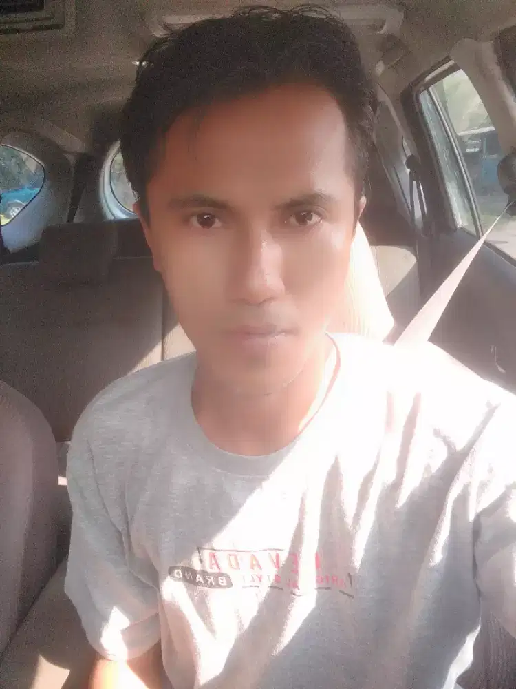 Masih berusaha dan gx bosen² nyari kerja yng serius