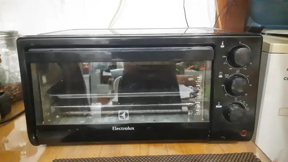 Oven electrolux 19L