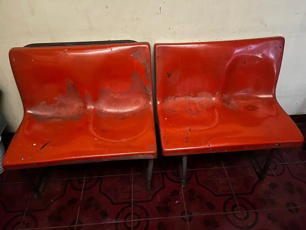 bangku metromini