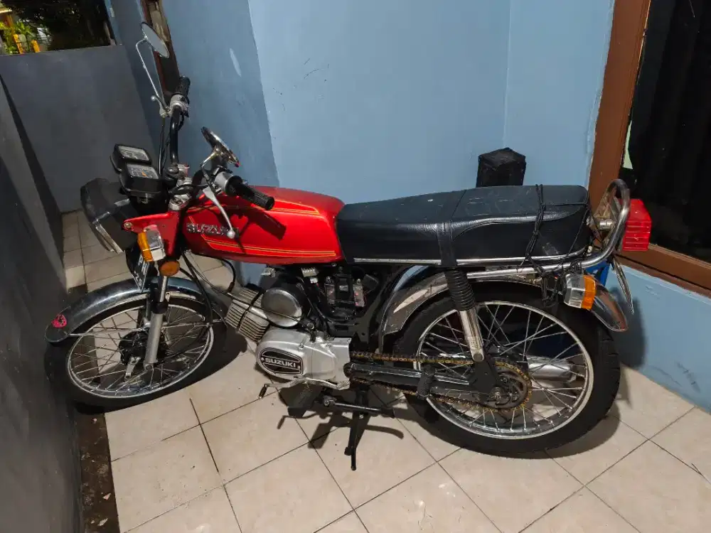Suzuki A100 tipe A9 tahun 1982 2tak