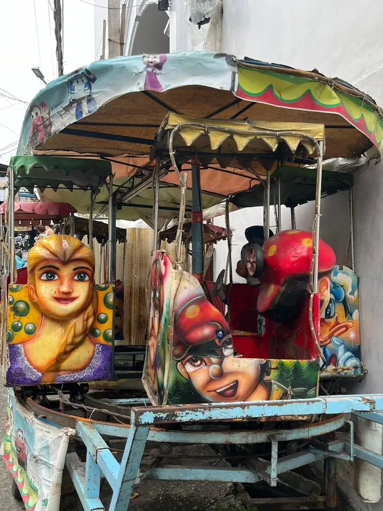Odong Odong Panggung Bekas