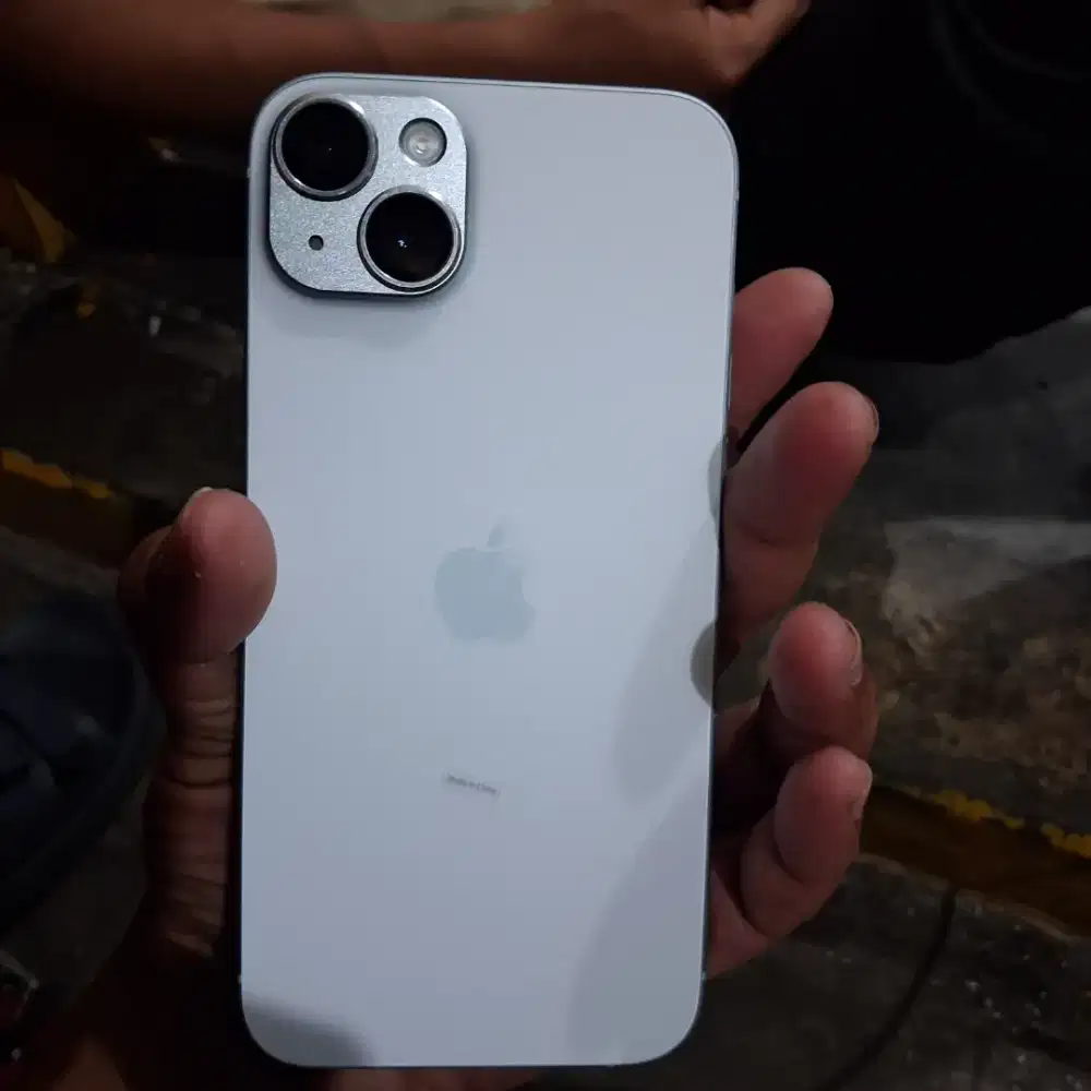 Iphone 15+ 128 no minus