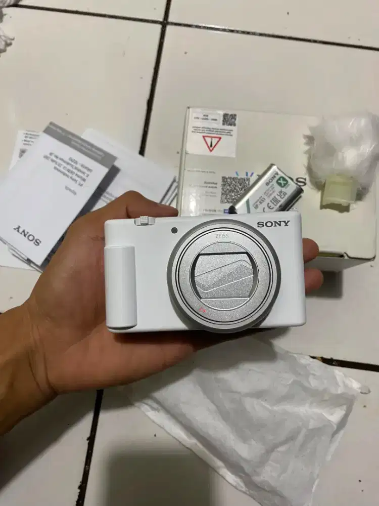 Sony ZV-1m2 like new fullset dus