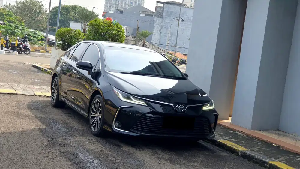 [ LOW KM ] Toyota Corolla Altis 1.8 V AT 2021/2022
