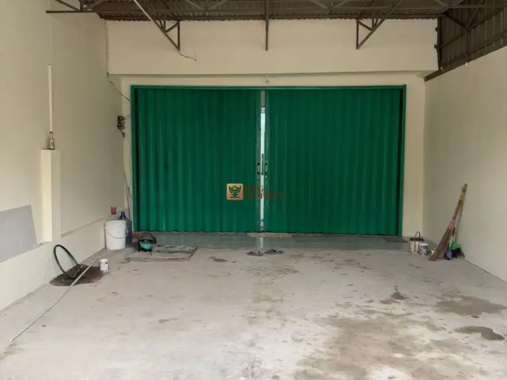 Strategis Sewa Ruko 2Lt. Unfurnished di Bangun Nusa Raya Cengkareng Minimal 2 Thn Sewa Akses ke Bandara Soekarno-Hatta, Pelabuhan & Tol