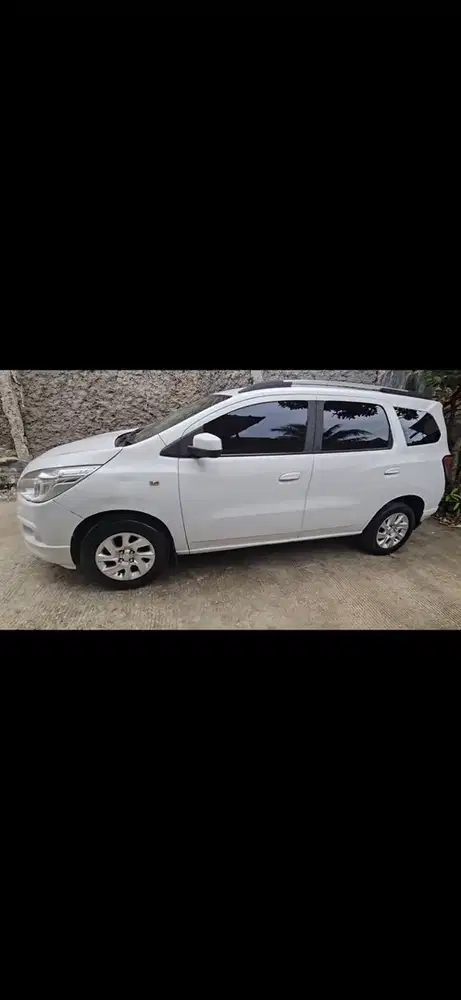 Chevrolet Spin 2013 Bensin