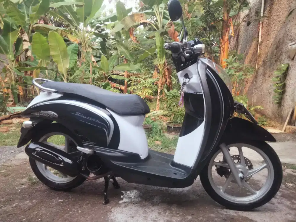 Honda scopy tahun 2010