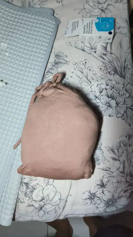 Gendongan bayi lilit mikadhou
