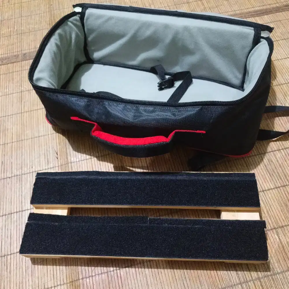 Pedalboard Minimalis Beserta Tas Gigbag