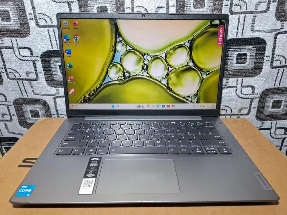 Laptop Lenovo Core i3 gen 11 ram 8gb ssd 512gb slim keyboard nyala