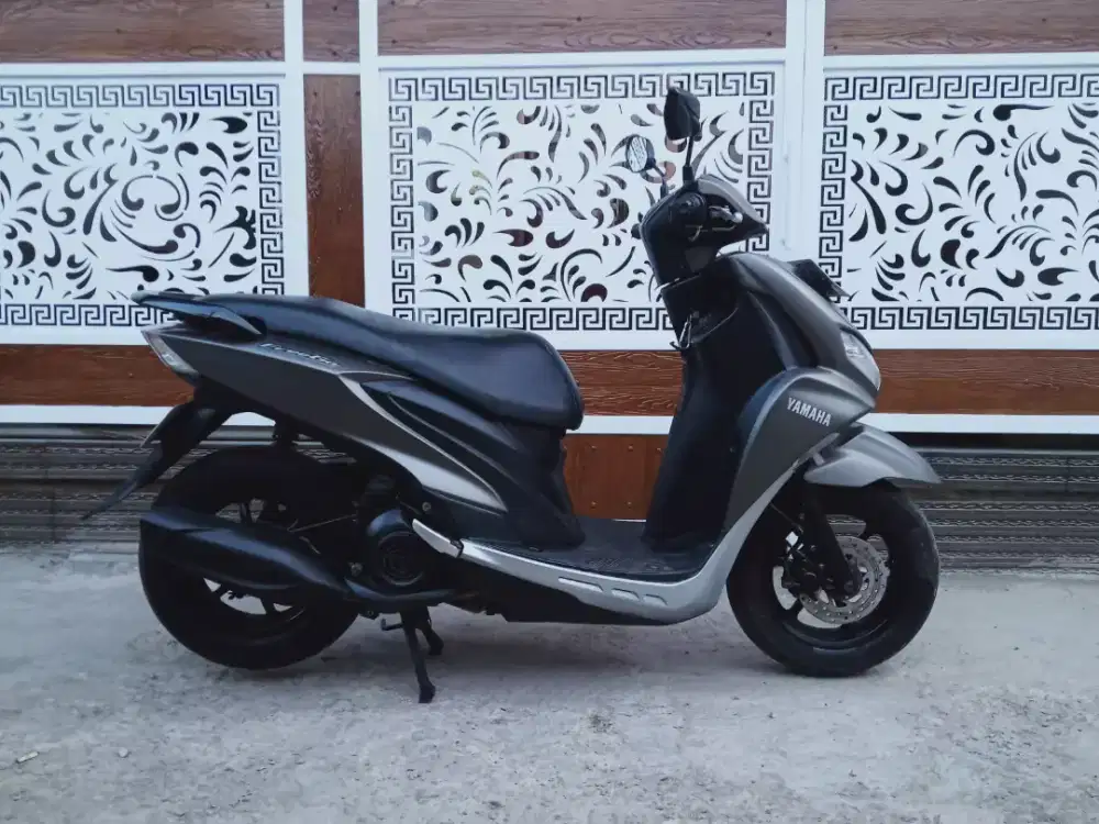 Bismillah,jual motor ymh freego motor super mulus no minus ss  komplit