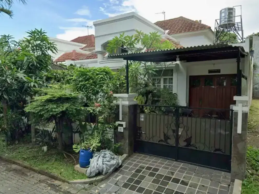 Rumah di Main Road Graha Padma Jl Adenia Raya, Tambakharjo Semarang Barat