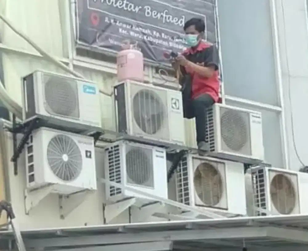 Cuci dan servis ac