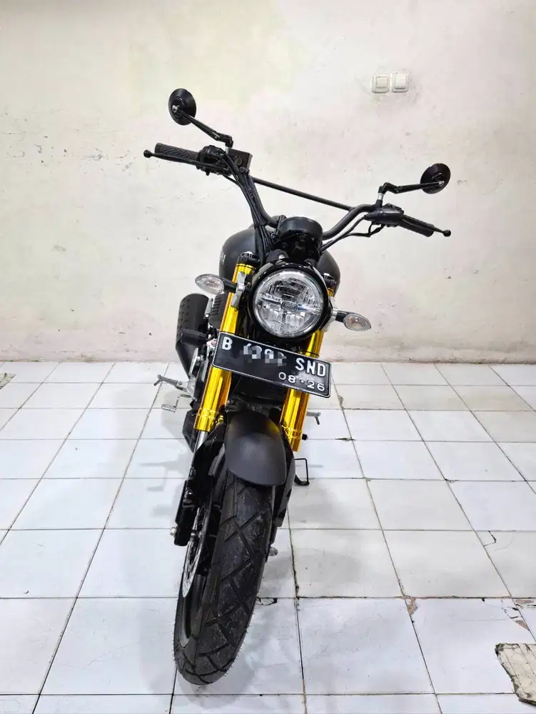 ​Yamaha XSR 155 2021 Matte Black KM 1.000an Gress Like New