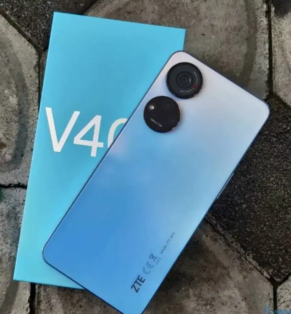 Hp Zte V40s lengkap mulus