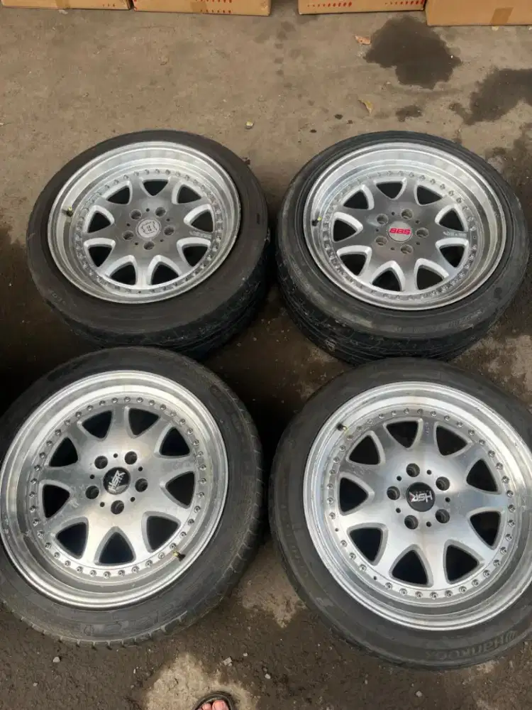 Brabus ring 18 lebar 8-9 pcd 5x114,3 ET 38 ban 225/45 R18