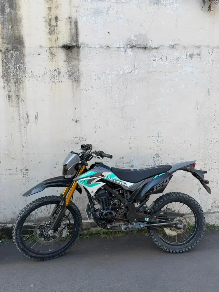 KLX DTRACKER 2020 SS LENGKAP ISI PLAT D