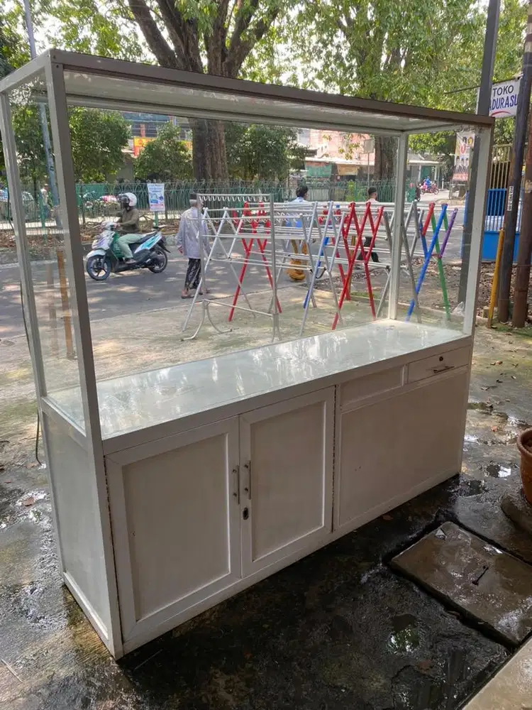 etalase gerobak alumunium bekas masakan padang panjang 2 meter