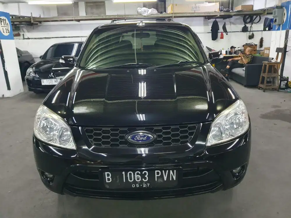 Ford Escape 2.3 Limited 2013 FullOriginal SepertiBaru Super Istimewa