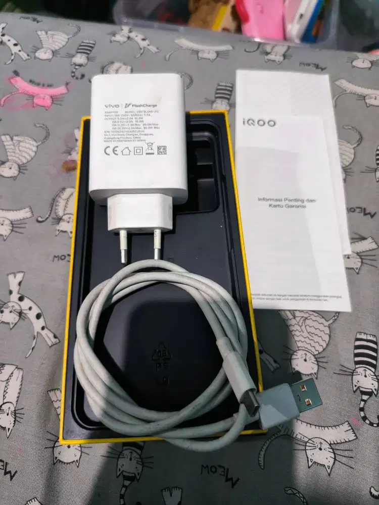 Hp iQOO Z7X 5G Lengkap dengan dus dan charger ori