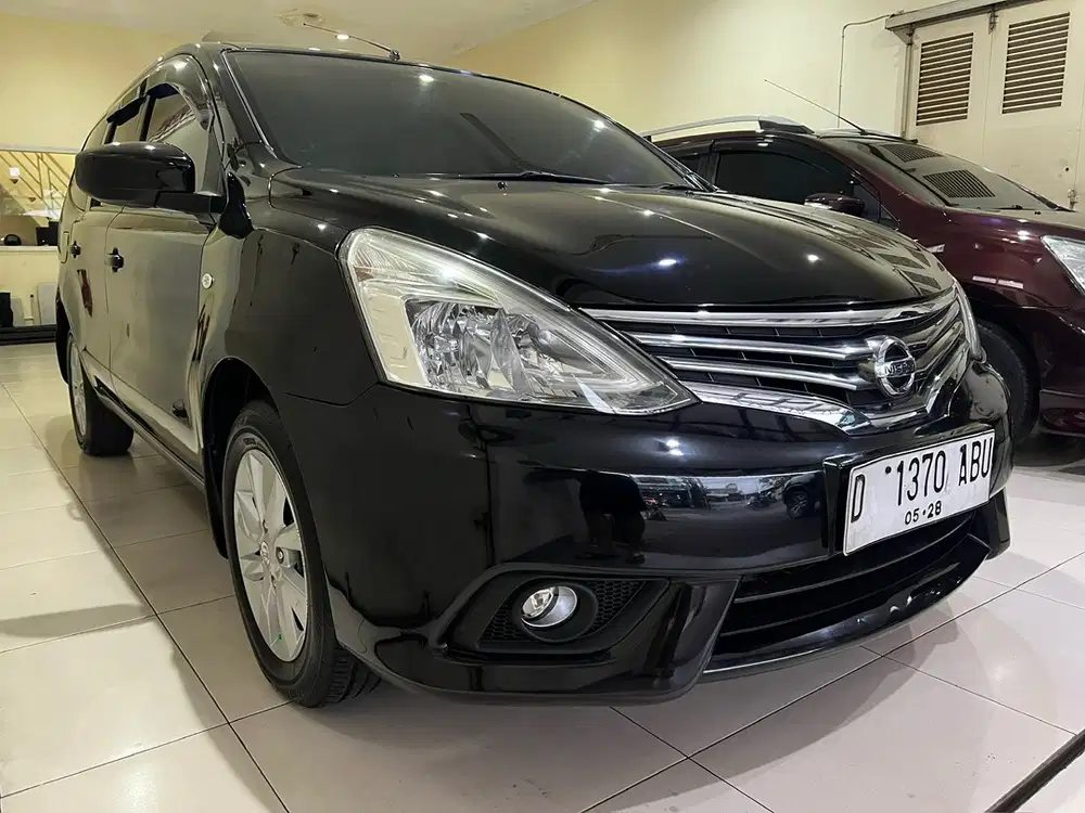 Nissan Grand livina 2013 Bensin