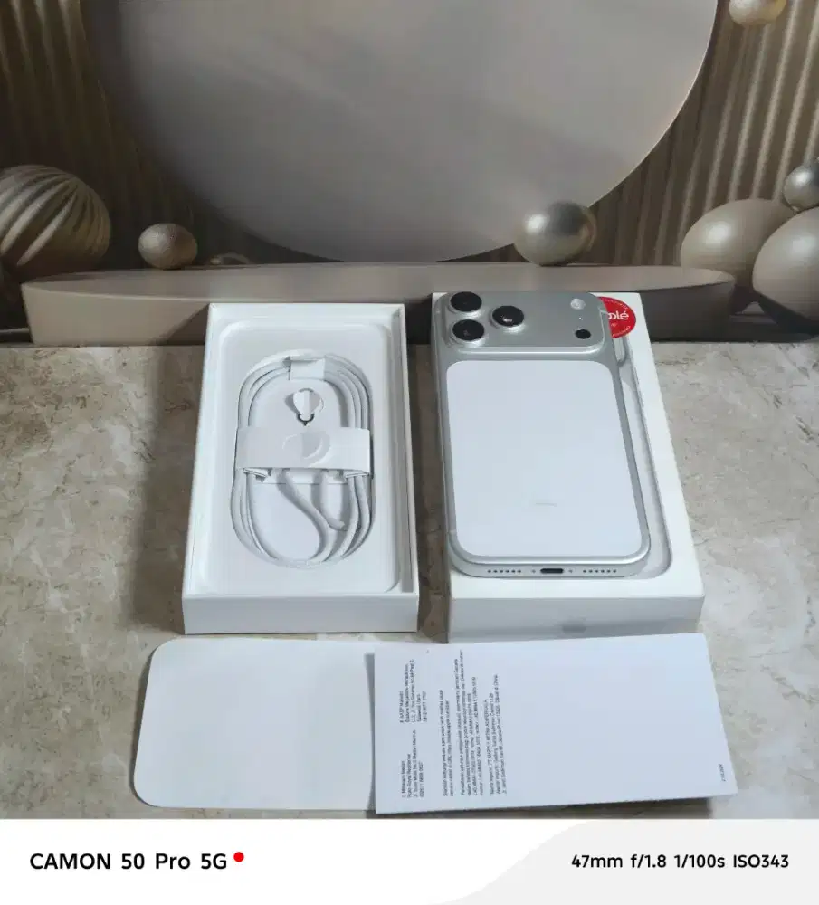 Iphone 17 pro max 256gb ibox silver garansi mei 2027