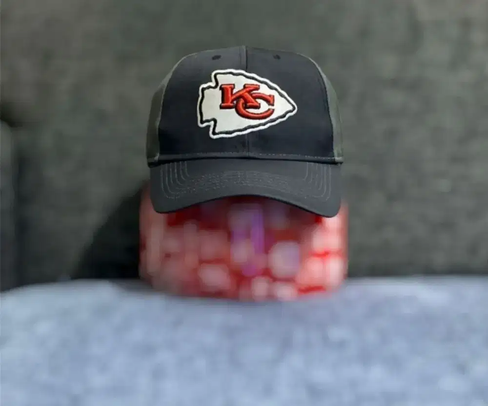Topi NFL Kansas City Chiefs Black Grey 47 Brand Big Logo Second