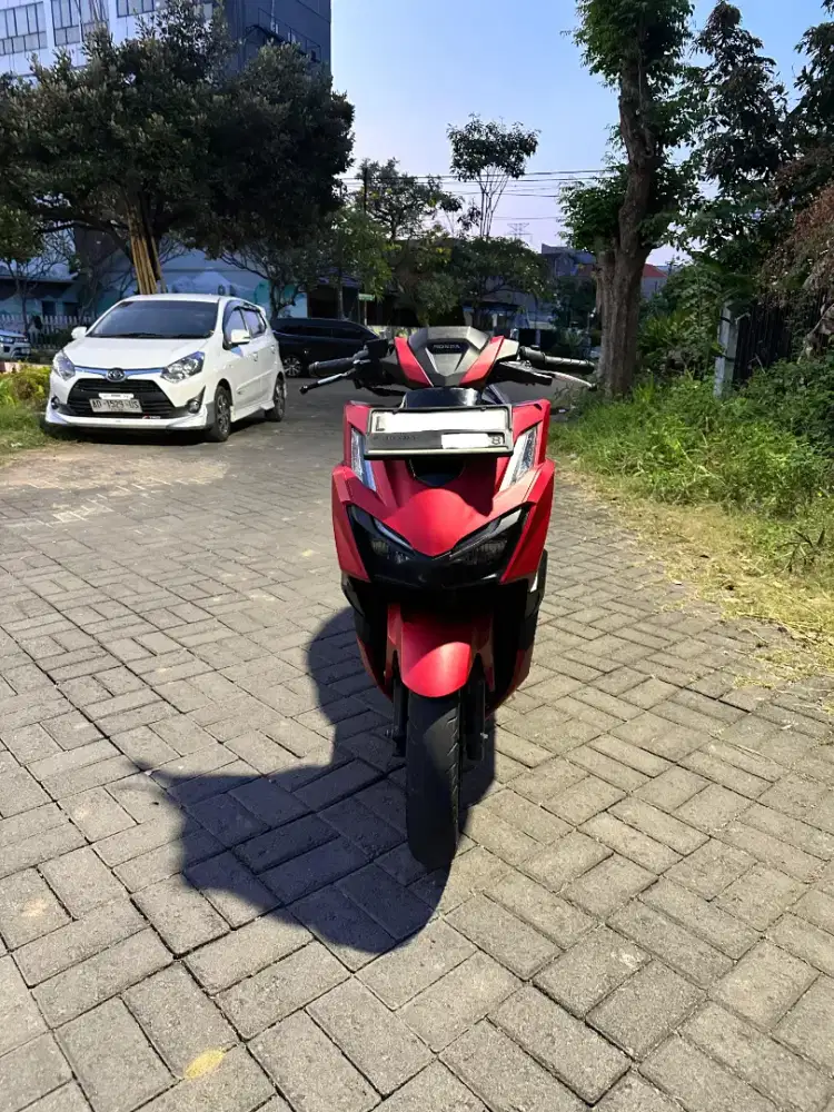 Honda Vario 160 2023 Red Matte Full Original.